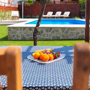Away From With A Heated Pool , Punat Kroatien